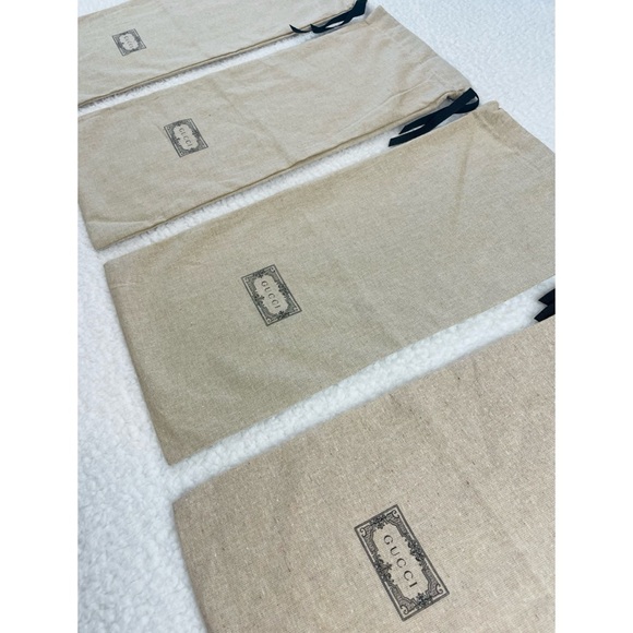 GUCCI • Set of 4 Tan Linen Small Logo Shoe Dust Bags - Picture 5 of 12